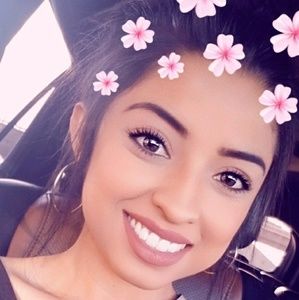 Meet your Posher, Jazmine